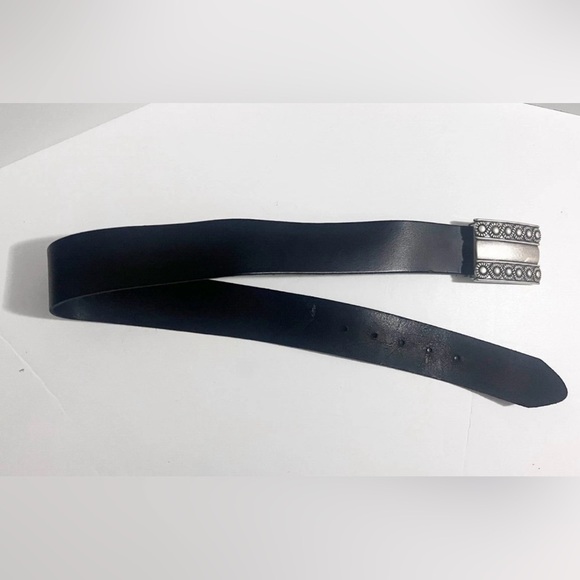 ESCADA Women’s Brushed Silver Floral Buckle with Wide Black Leather Belt VTG main image 7